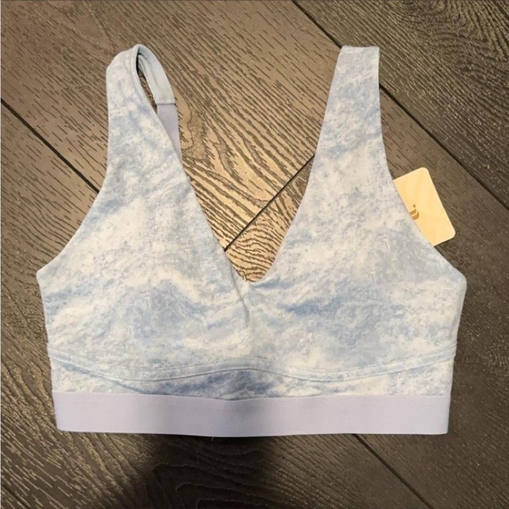 Fabletics Pale Blue Marble V-Neck Wireless Sports Bralette